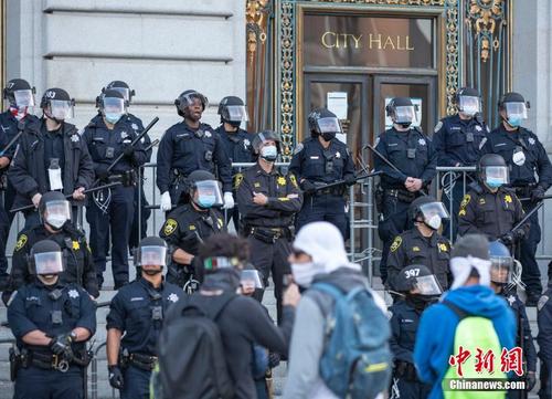 994.994.cσm查询开奖号码和美国又一地实施宵禁与美国又一地实施宵禁的原因